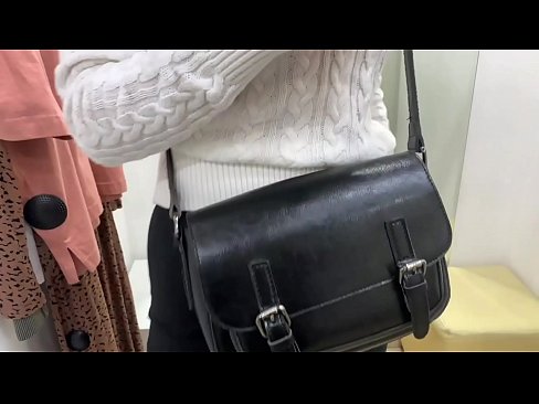 ❤️ Публічна мастурбація молодої сучки FeralBerry фалоімітатором у примірочній ❌ Порно fb у нас uk.8kpornvids.ru ❌️❤